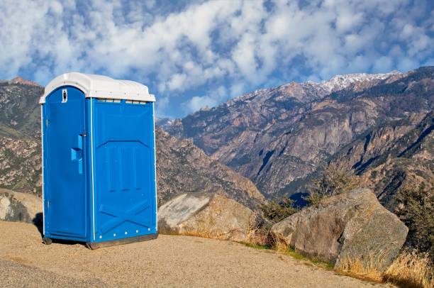 Best Restroom Trailer for Weddings  in Lake Lakengren, OH